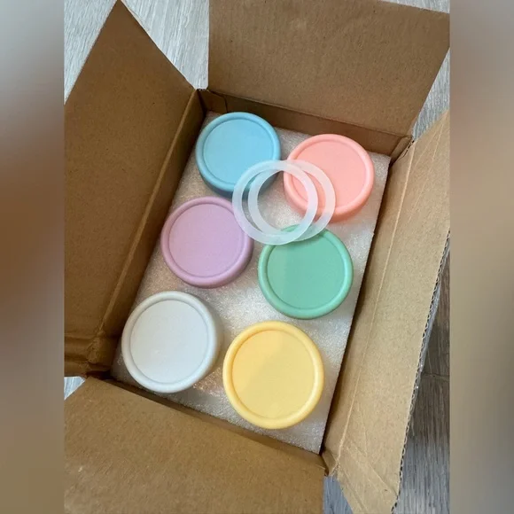 NIB 6 Mini Glass Jars with Colorful Silicone Lids – Travel, Samples, Storage Set - Picture 2 of 3